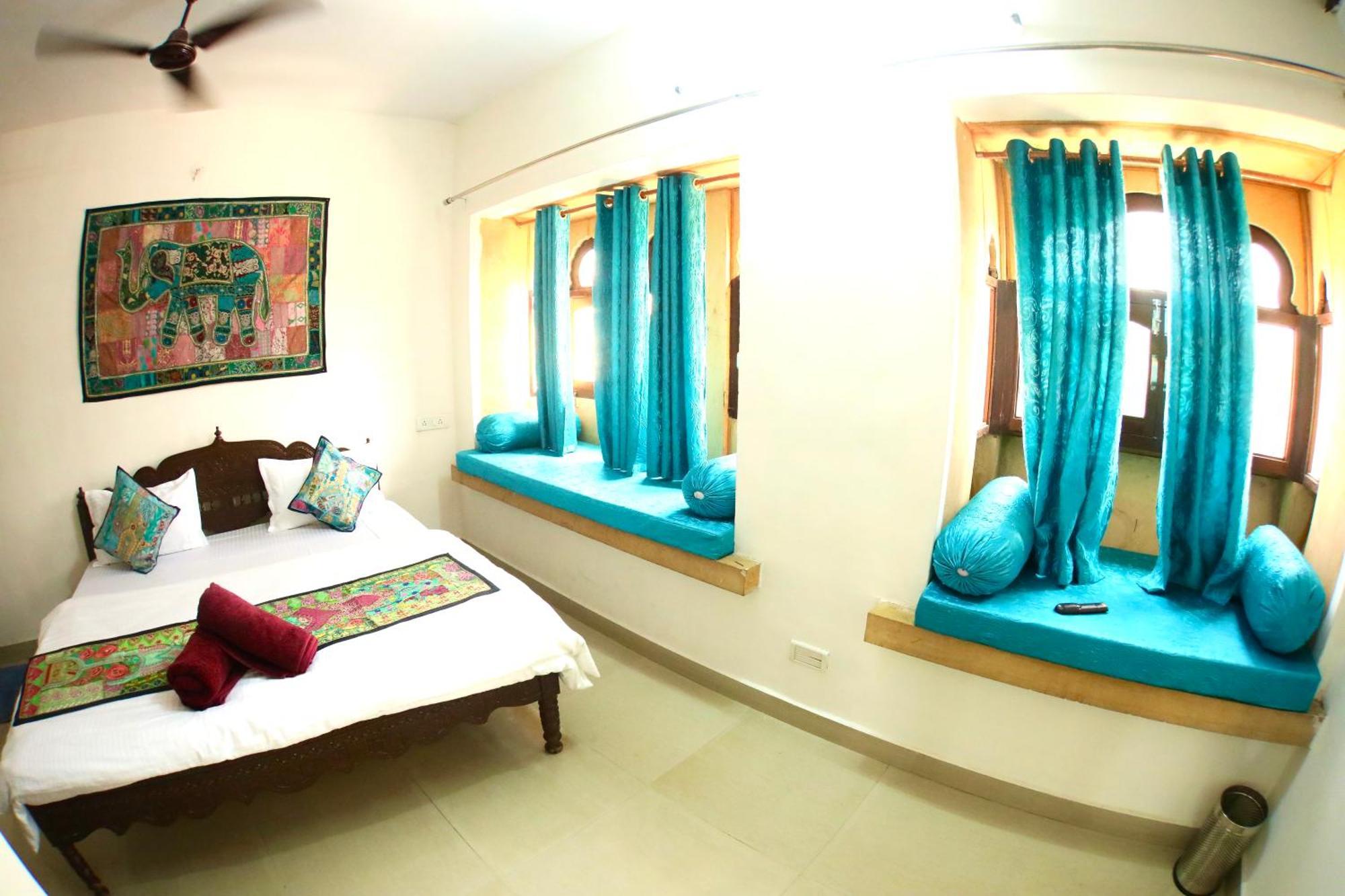 Hotel Desert Bloom Jaisalmer Eksteriør bilde