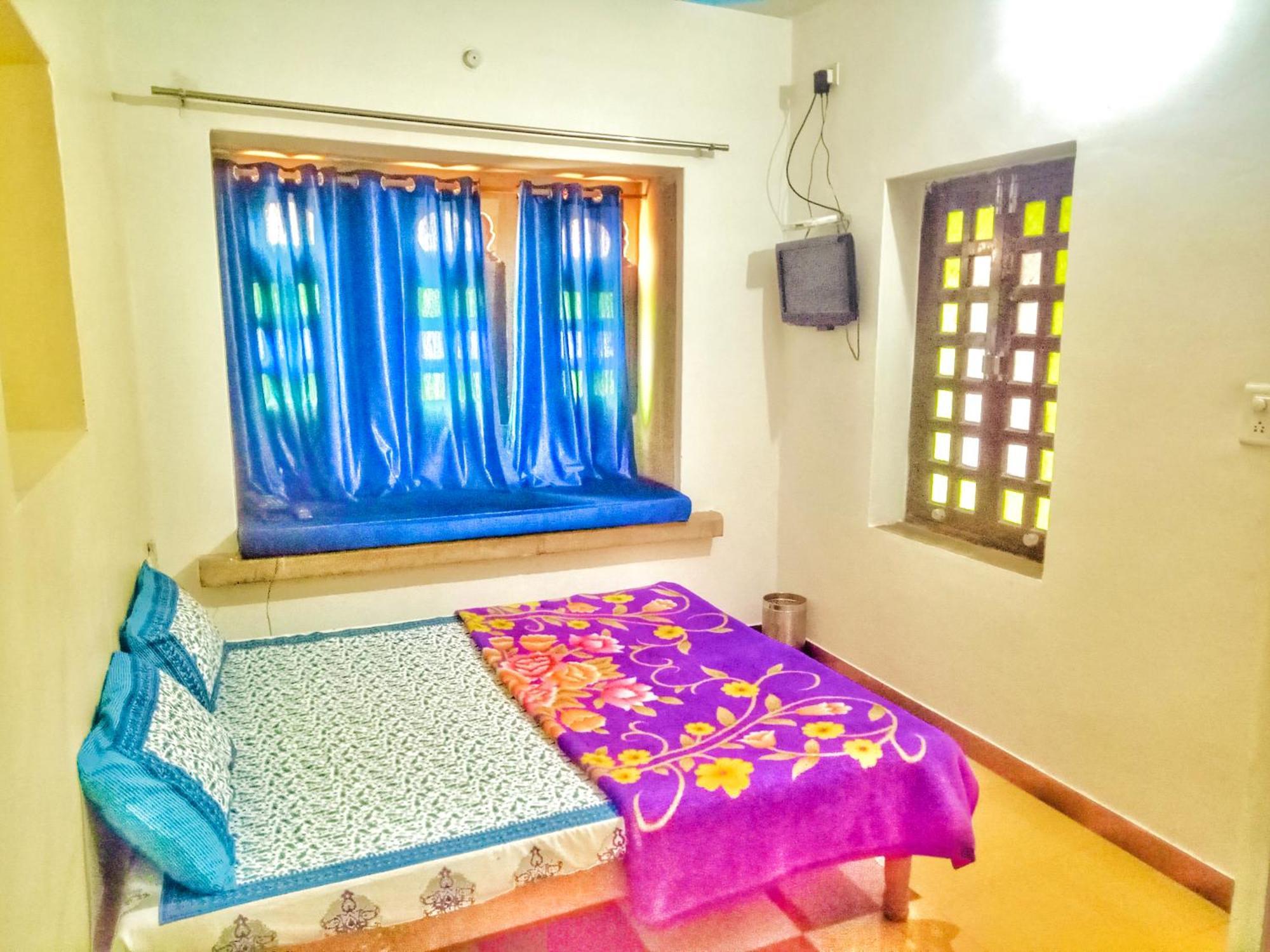 Hotel Desert Bloom Jaisalmer Eksteriør bilde